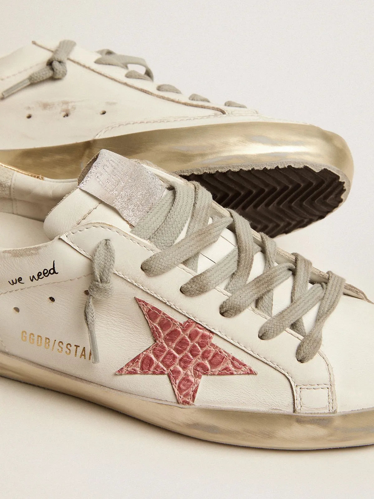 Super-Star sneakers with handwritten lettering and crocodile-print leather stars(Bargain price)