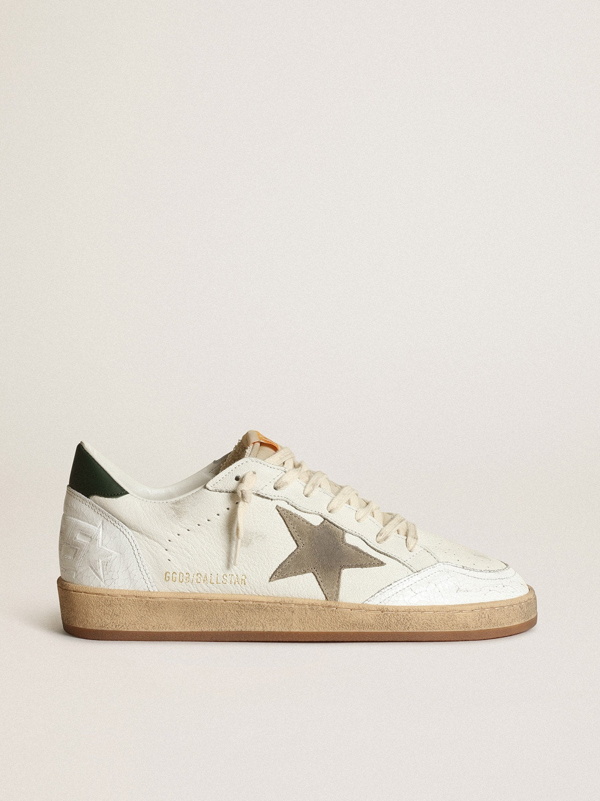 Ball Star para hombre en napa blanca con estrella de ante gris tórtola