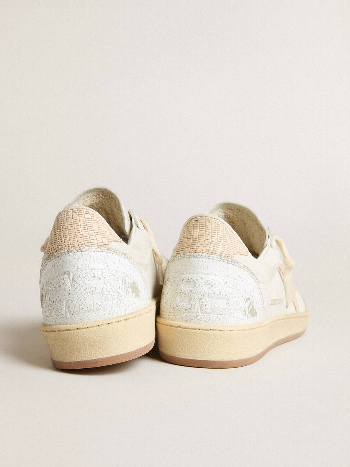 Ball Star LTD CNY para hombre en piel blanca con estrella de marfil