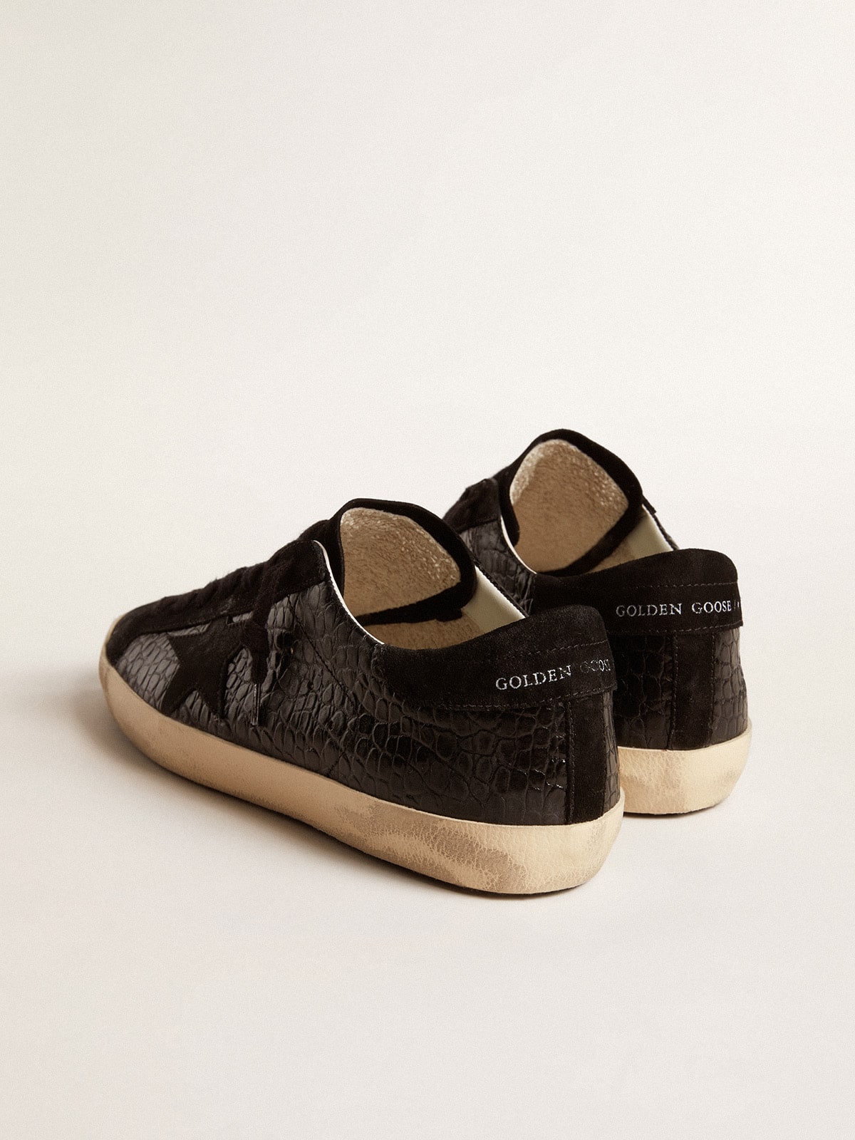Super-Star LTD en piel con estampado de cocodrilo e inserciones de ante negro
