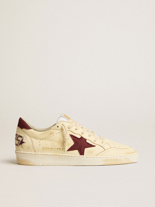 Ball Star para hombre en napa beige con estrella de malla burdeos y refuerzo en el talón